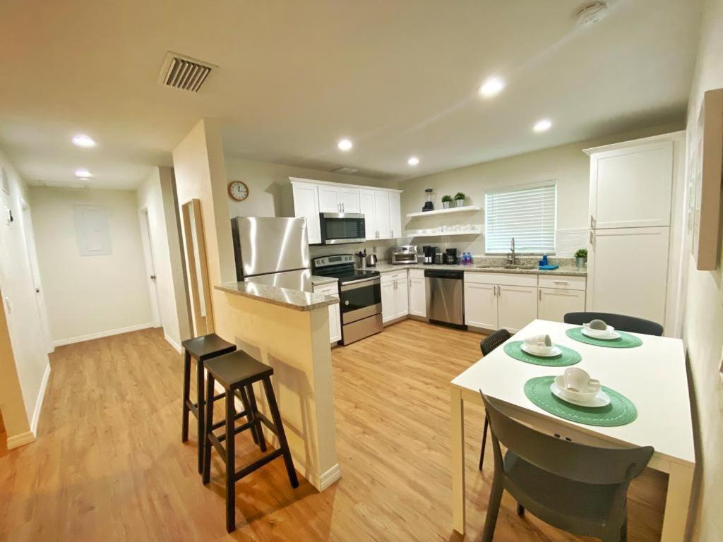 *New*Sunshine Gorgeous- 3Bd/2Ba -Private Backyard! Villa Port Orange Bagian luar foto